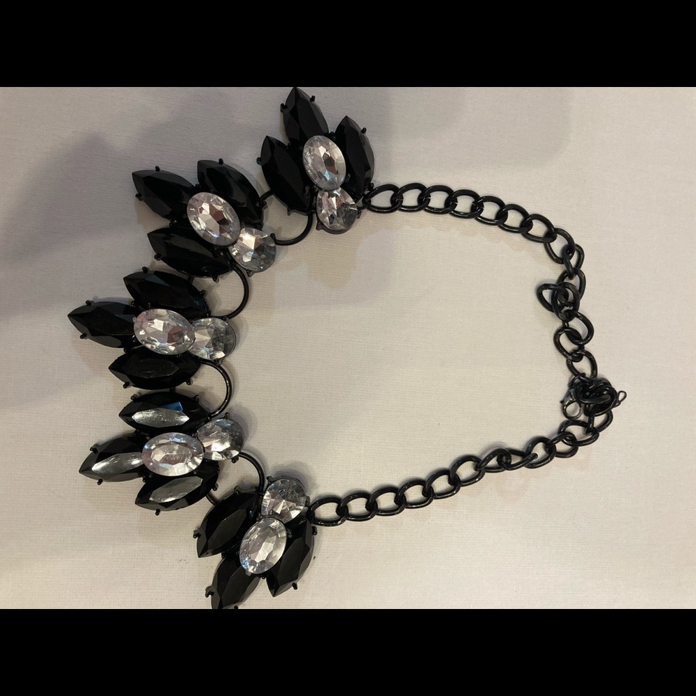 Black crystal pendant necklace
